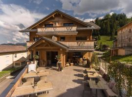 Caschu Alp Boutique Design Hotel Stoos - adults only, hotel in Stoos