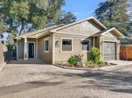 BeSPOKE on Oak-Downtown & Hot Tub