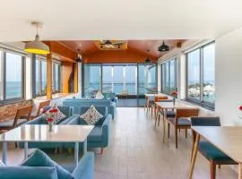 Hong Tuyet Marina Hotel - Sea View