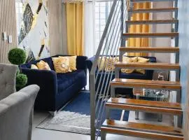 Spacious 3BR Duplex with Private Rooftop , Ideal for Monthly & Corporate Stays