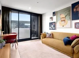 Luxe Apartment - Pool, Gym, Parking, Sky Rooftop