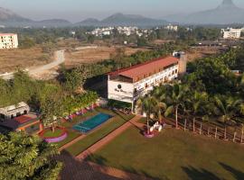 Raaj Resort, hotel em Panvel