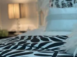 The Bradburry Queen Room,Australia