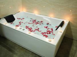 Elysia By THL، فندق في بيون