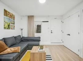 NEST- Modern 2BR Basement Retreat in South Surrey