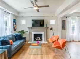 The Athena Montrose Luxury Chefs Kitchen 7BR!