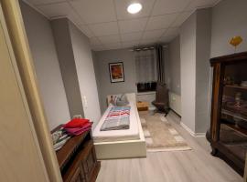 Pension Remenar & Lorenz, hotel di Zeithain