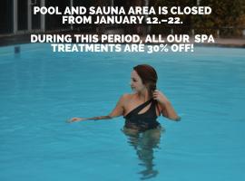 喬治奧特斯溫泉酒店，庫雷薩雷的住宿