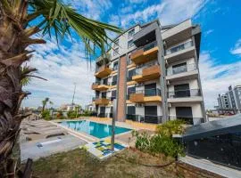 Dorado Suit No 12 İki Tek Yataklı Havuz manzaralı