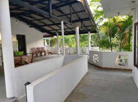 haven midigama, khách sạn ở Midigama East