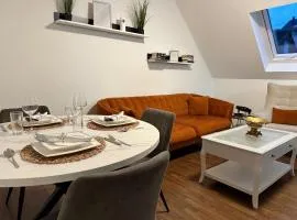 Gemütliche Wohnung, Heimkino, Couch & Küche
