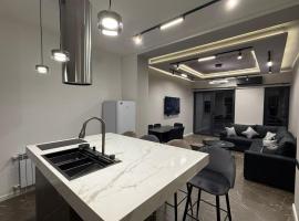 Tumanina 30 apartment, מלון בירוואן