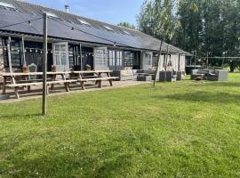 Luxe in stiltegebied tussen loslopende Alpaca’s, hotell sihtkohas Eemdijk