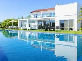 Casa Do Lago, Infinity Pool, Mountains & Sea view