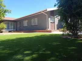 Oakway Guest House 2