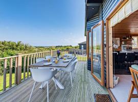 3 Bed in Ilfracombe oc-95047, Hotel in Ilfracombe