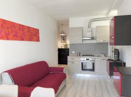 Sondrio civico 12، فندق في سوندريو