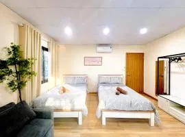 LushStay Hanoi Train Street Central Hoan Kiem