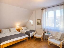Apartamenty & Domek Gawędówka, ξενοδοχείο σε Kroscienko