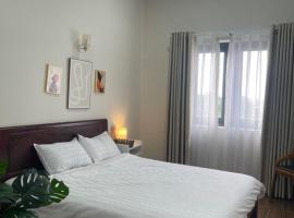 Moc Mien Seaside Homestay & Coffee Doc Let, hotel em Doc Let