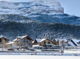 Hotel Boutique Barosse Family & Pet Friendly Roo, hotelli kohteessa Jaca
