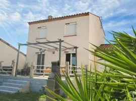 La Saline maison familiale avec jardin