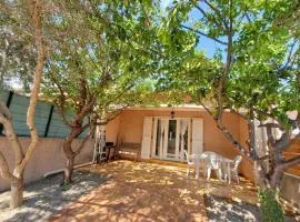 Le Salvador paisible maisonette pour 4