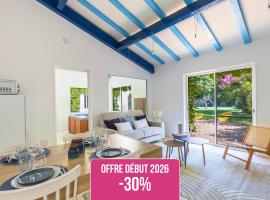 Escapade Coeur de Provence - Idéal couples et Pro - 15min Avignon et Château-neuf-du-Pape - Parking privé gratuit, hotel en Bédarrides