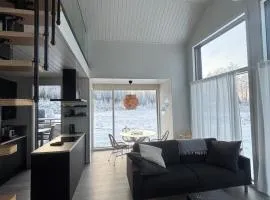 Tuore pikkuvilla hyvillä mukavuuksilla