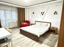 Charming Getaway - Near Unirii Square