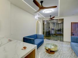 HOTEL O SHAURYA PALACE GUEST HOUSE, hotel a Akolia