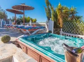 Villa El Arco Iris de la Montana Sayalonga by Ruralidays