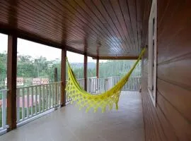 Chale Luz do Sol Pet friendly c Vista e Garagem