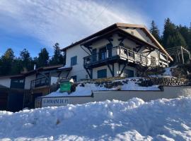 Au Domaine de PY: Le Valtin şehrinde bir otel