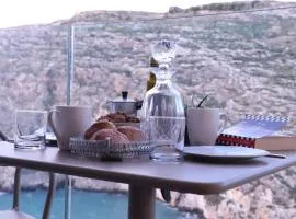 Xlendi Cliff and Sea View Apartment Gozo Malta