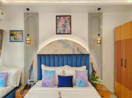 Atlantiis suites By Signature Stayz Girjaghar Near Vishwanath Temple, hotel con hidromasaje en Varanasi