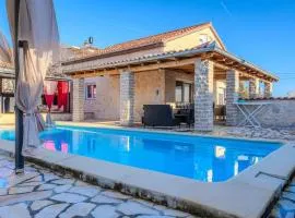 Gorgeous Home In Posedarje