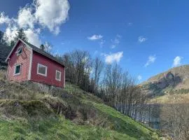 Cozy Home In Stongfjorden With House Sea View