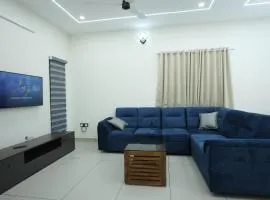 2 BHK Siddhu's Nest Near to Lulu, Kochuveli Railway station