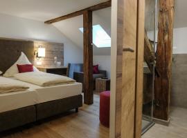 Alpengasthof zur Post, hotel en Schattwald