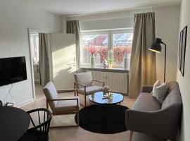 Hyggelig lejlighed tæt på centrum og letbanestop, hotel em Odense