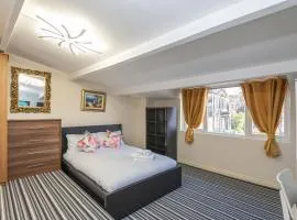 Bright 3Bed Home Near Headingley Stadium & Station