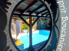 Hotel Les Boucaniers, hotel en Ambatoloaka