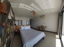 Sunshine Sanctuary Boutique Jungle Lodge: Montezuma'da bir otel