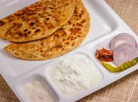 Super Collection O Eon Inn Near Pune Airport