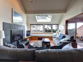 The Waves, hotel en Cannon Beach