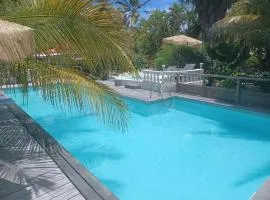 Bungalow avec Jacuzzi près de Grand-Bourg - 39 m²