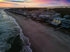 Kure Beach - Ocean View, Pool & Beach Access
