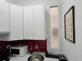 Zurbano Street, Private rooms
