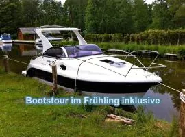 Hüttendorf für Euch alleine - geführter Yachtausflug nach Prieros inclusive! Nur 3 Minuten zum Badesee Fahrräder kostenlos vorhanden